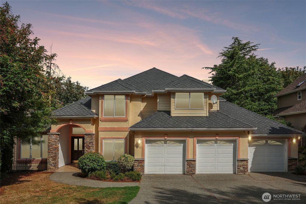 16580 SE 58th Place, Bellevue, WA 98006