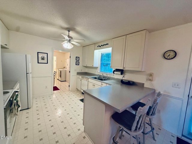 129 Pebble Drive, Clayton, NC 27520