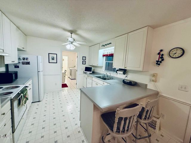 129 Pebble Drive, Clayton, NC 27520