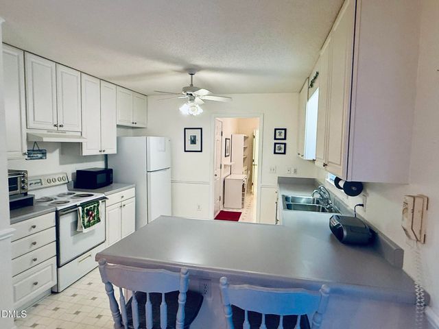 129 Pebble Drive, Clayton, NC 27520