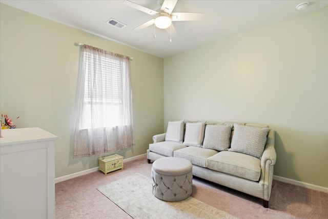 423 Lake Ridge Boulevard, Summerville, SC 29486