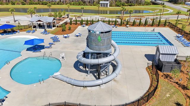 423 Lake Ridge Boulevard, Summerville, SC 29486
