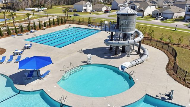 423 Lake Ridge Boulevard, Summerville, SC 29486