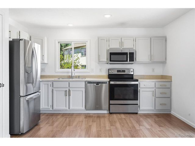 2249 3rd St SW, Loveland, CO 80537