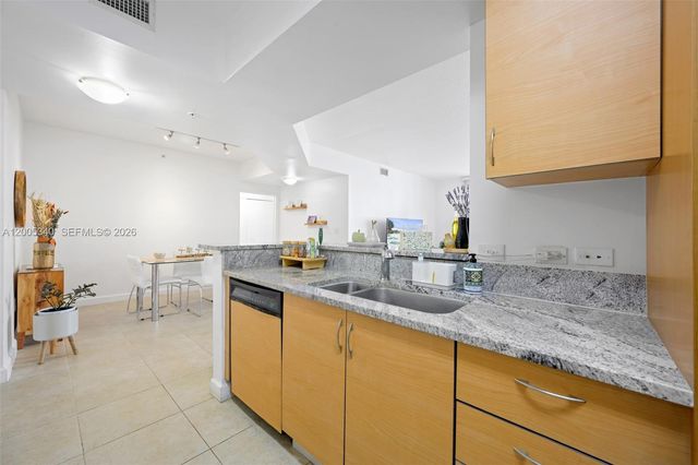 18800 NE 29th Ave 526, Aventura, FL 33180