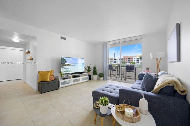 18800 NE 29th Ave 526, Aventura, FL 33180