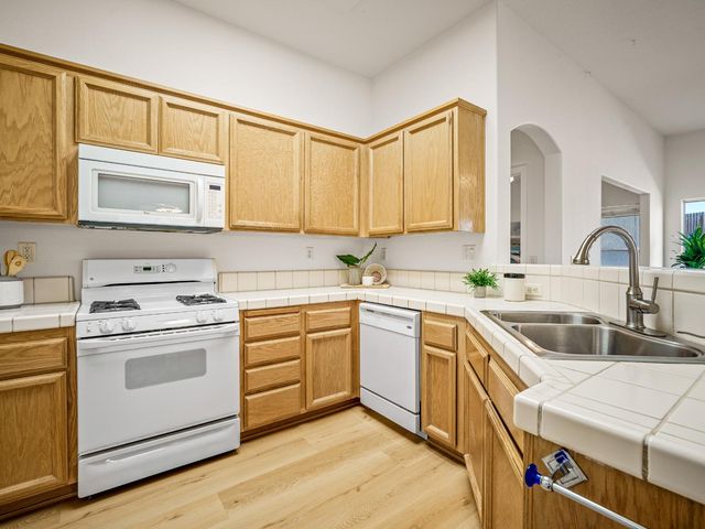 4110 Monte Verde Dr, El Dorado Hills, CA 95762