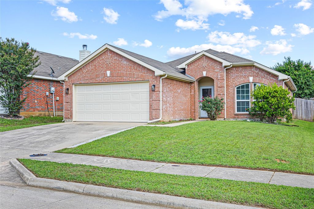1712 Ironworks Drive, Dallas, TX 75253