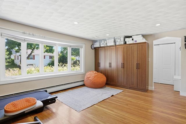 100 Westland Ave, Newton, MA 02465