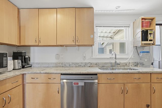 100 Westland Ave, Newton, MA 02465