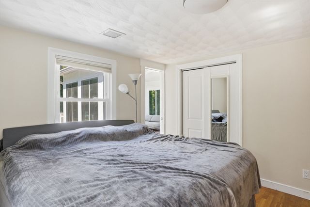 100 Westland Ave, Newton, MA 02465