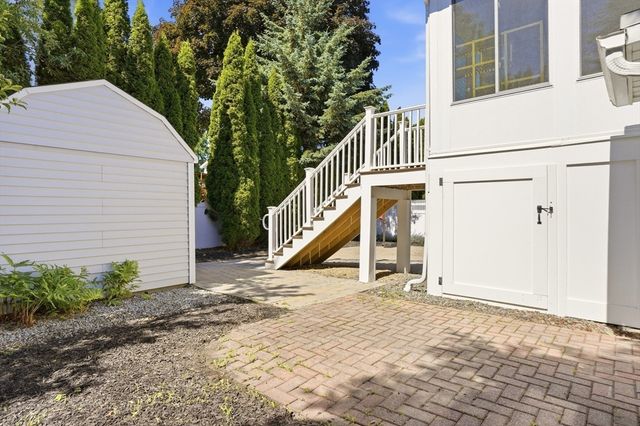 100 Westland Ave, Newton, MA 02465