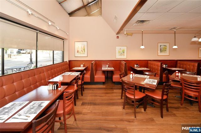177-195 Ridgewood Avenue, Ridgewood, NJ 07450