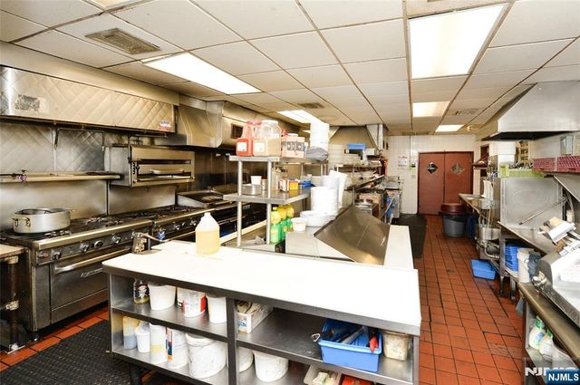 177-195 Ridgewood Avenue, Ridgewood, NJ 07450