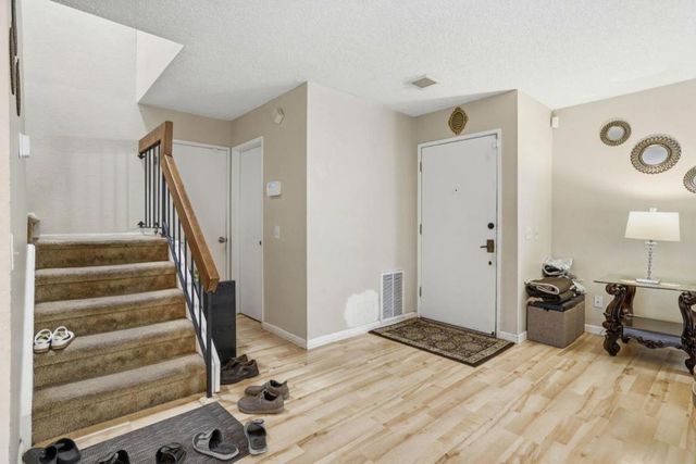 1980 Pebblewood Drive, Sacramento, CA 95833