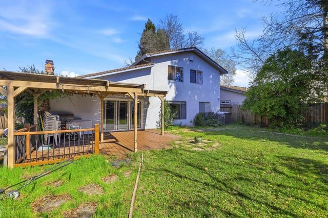 1980 Pebblewood Drive, Sacramento, CA 95833