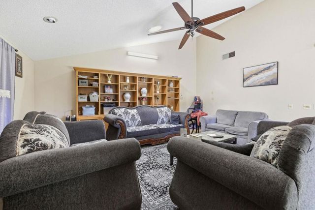 1980 Pebblewood Drive, Sacramento, CA 95833