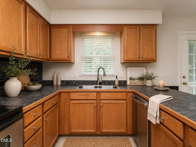 3955 Chucks Court, Burlington, NC 27215