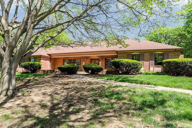 5459 Hedgerow Drive, Indianapolis, IN 46226