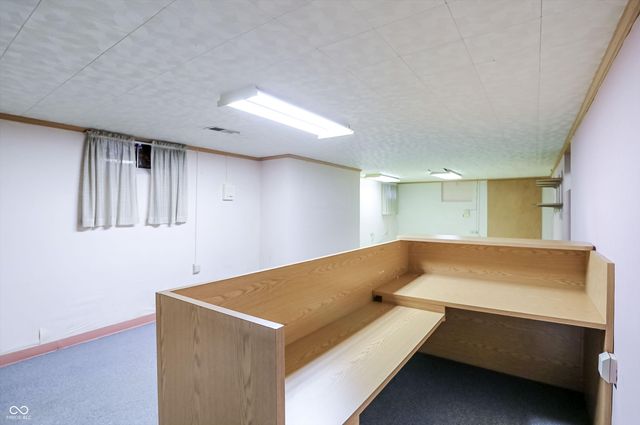 5459 Hedgerow Drive, Indianapolis, IN 46226