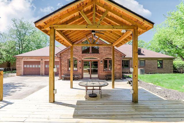 5459 Hedgerow Drive, Indianapolis, IN 46226