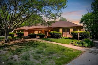5459 Hedgerow Drive, Indianapolis, IN 46226