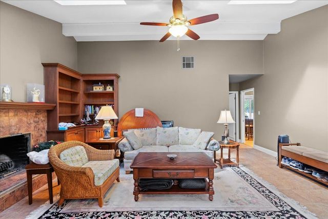 3520 PORTAGE Plz, Stockton, CA 95219