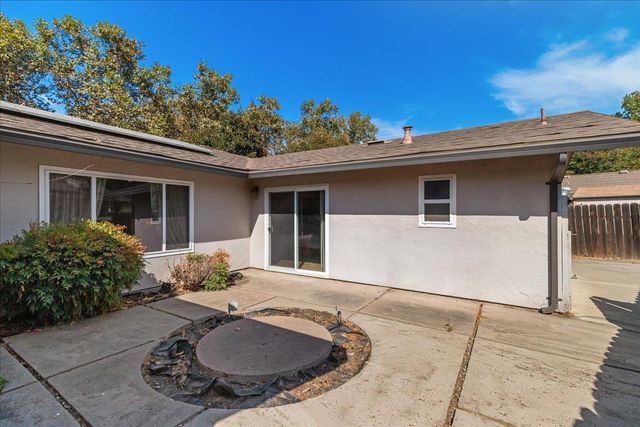 3520 PORTAGE Plz, Stockton, CA 95219