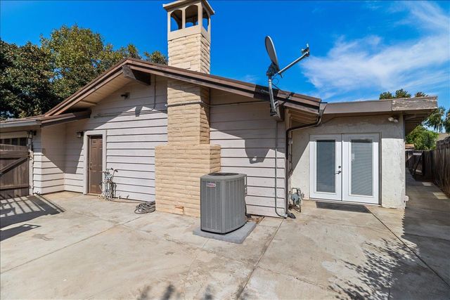 3520 PORTAGE Plz, Stockton, CA 95219