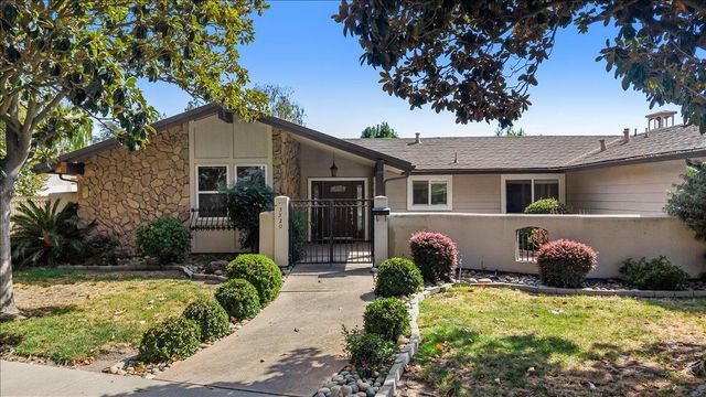 3520 PORTAGE Plz, Stockton, CA 95219