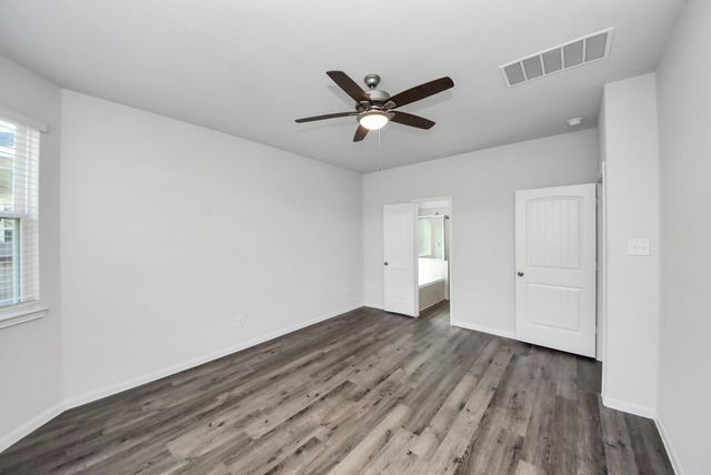 4911 Yellow Ginko Trail, Spring, TX 77373