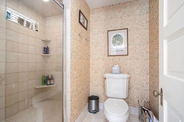 208 W Prospect Street, Marshall, MI 49068