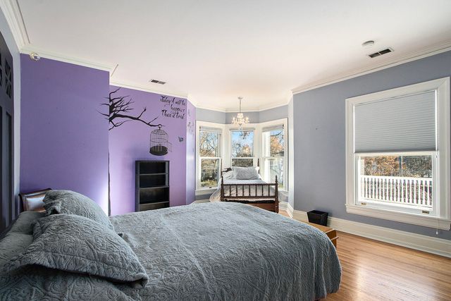 208 W Prospect Street, Marshall, MI 49068