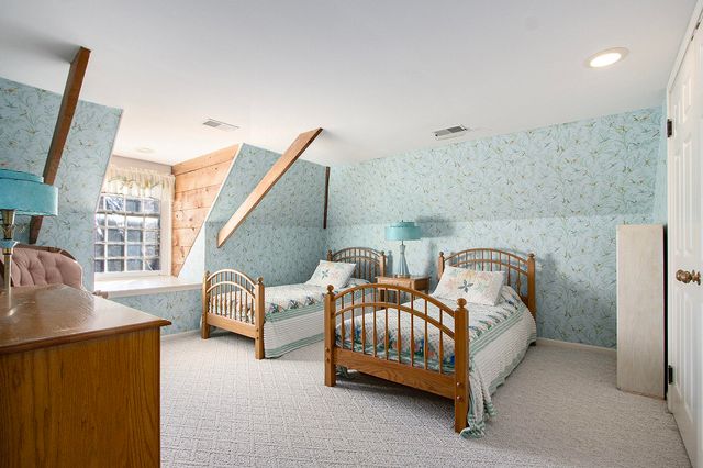 208 W Prospect Street, Marshall, MI 49068