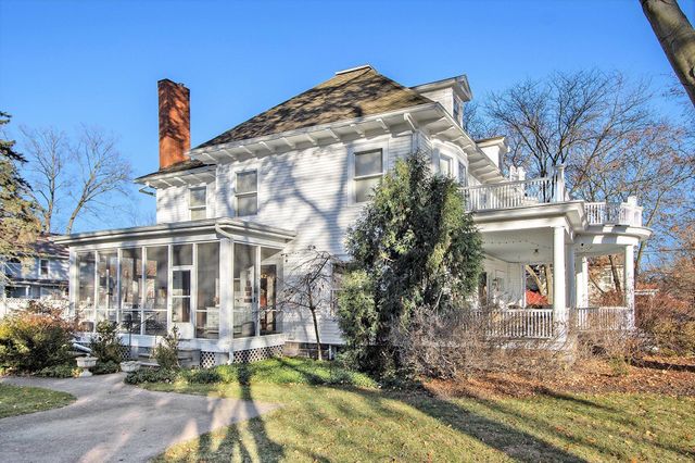 208 W Prospect Street, Marshall, MI 49068