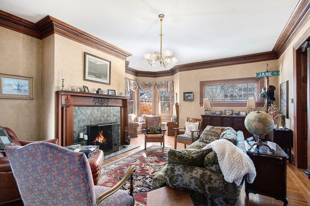 208 W Prospect Street, Marshall, MI 49068