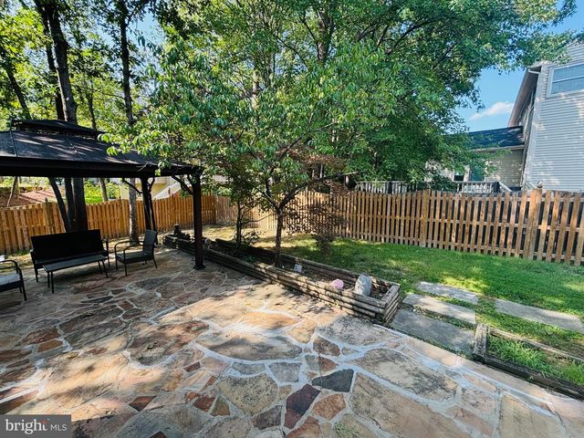 2062 MADRILLON RD, Vienna, VA 22182