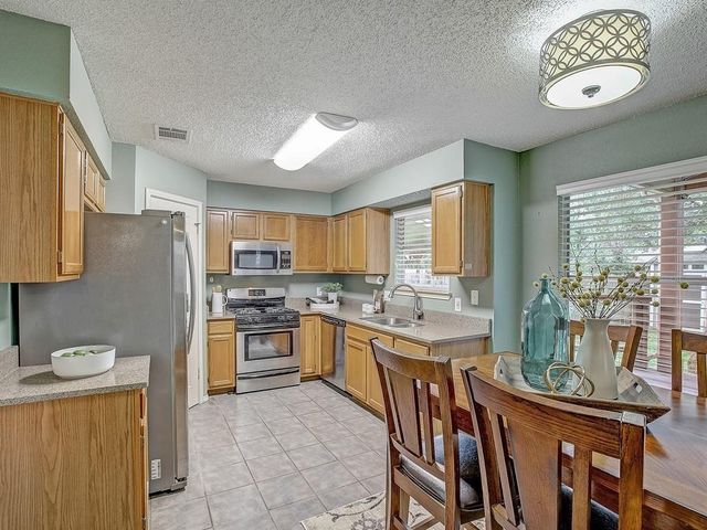 7506 Montaque DR, Austin, TX 78729
