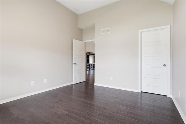 1060 N Sumac Street, Olathe, KS 66061