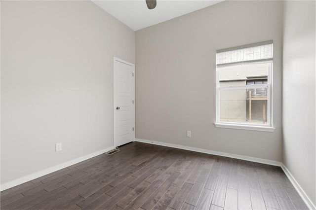 1060 N Sumac Street, Olathe, KS 66061