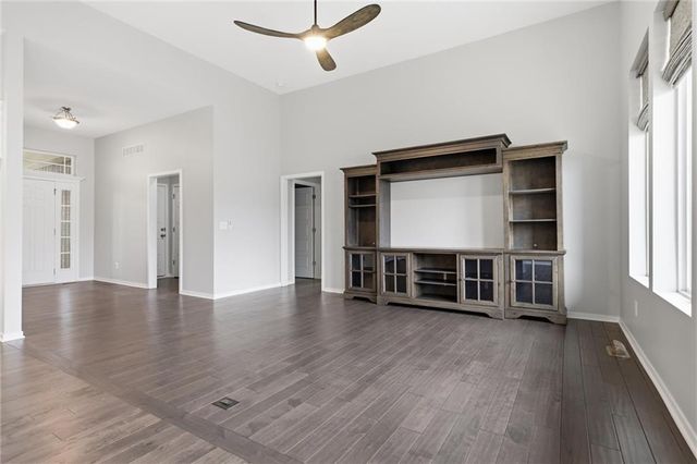 1060 N Sumac Street, Olathe, KS 66061