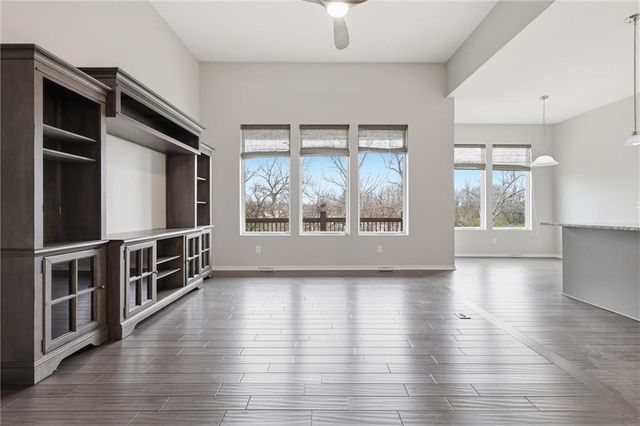 1060 N Sumac Street, Olathe, KS 66061