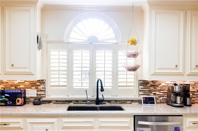 4501 N 5th Street, Mcallen, TX 78504