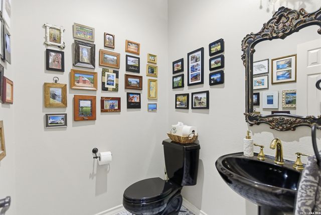 29615 Fairway Bluff, Fair Oaks Ranch, TX 78015