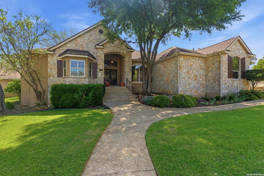 29615 Fairway Bluff, Fair Oaks Ranch, TX 78015