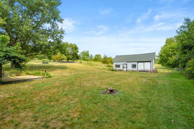 5370 N 24th Street, Kalamazoo, MI 49004