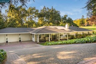 27 Squire Ct, Alamo, CA 94507