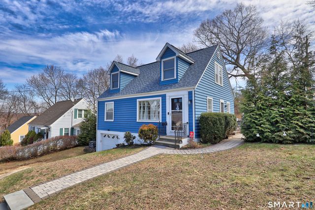 50 Ferndale Avenue, Waterbury, CT 06708