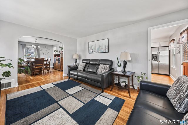 50 Ferndale Avenue, Waterbury, CT 06708