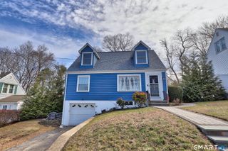 50 Ferndale Avenue, Waterbury, CT 06708